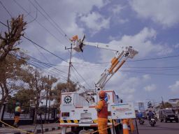 PLN Kerahkan 69 Ribu "Special Force" dengan Perlengkapan Operasional, Jaga Kelistrikan Ramadan dan Idulfitri 2025