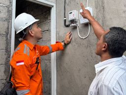 Listrik untuk Rakyat, Program Donasi Pegawai PLN Nyalakan 33 Ribu Lebih Sambungan Listrik Gratis