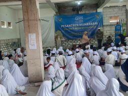 Semarak Kemerdekaan, Pesantren Muharram YBM PLN UIP JBTB di Mamba'ul Hikmah Gresik