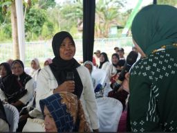 Pada Momen Hari Pahlawan, PLN UIP JBTB Dukung Sekolah Rakyat Kampoeng Batara Tingkatkan Literasi Des