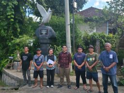 Peringati Hari Keanekaragaman Hayati, PT PLN (Persero) UIP JBTB Salurkan Bantuan TJSL Konservasi Jalak Bali