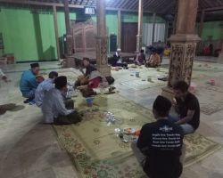 Bertepatan Malam Jumat Legi, Ponpes Al Luwung Berdzikir Kembali Gelar Mujahadah Rutin Bersama Puluhan Banser