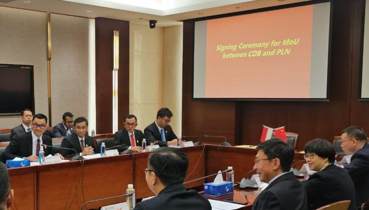 China Development Bank Dukung Pendanaan PLN untuk Akselerasi Transisi Energi di Indonesia
