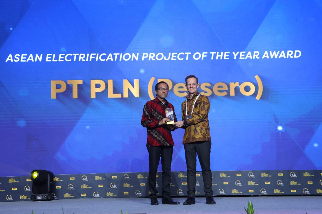Ungguli Perusahaan Energi se-Asia, PLN Sukses Borong 5 Penghargaan Bergengsi dari Enlit Asia