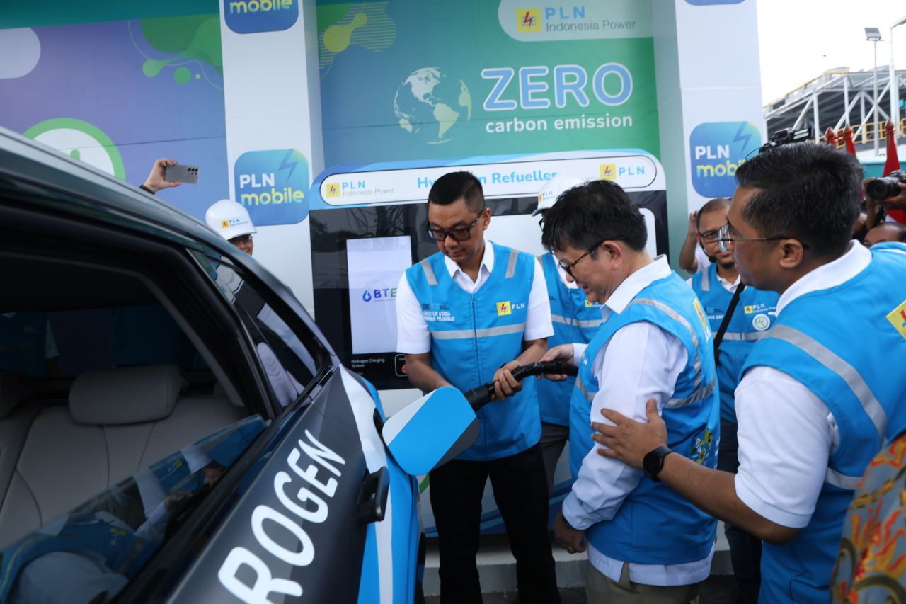 Pertama di Indonesia, PLN Operasikan Stasiun Pengisian Hidrogen untuk Kendaraan