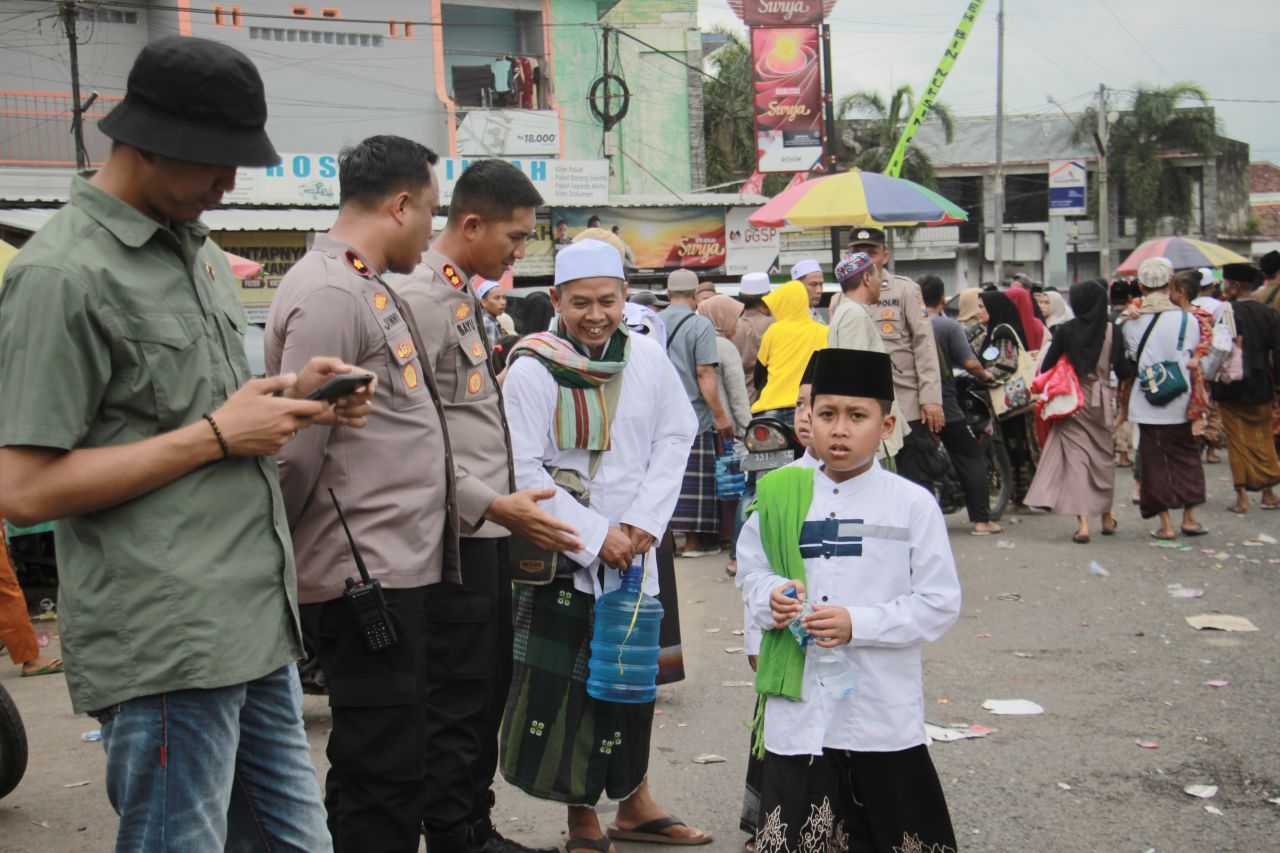Haul Akbar Habib Sholeh di Tanggul Aman Dan Lancar, Kapolres Jember: Peran Petugas Pengamanan dan Masyarakat  