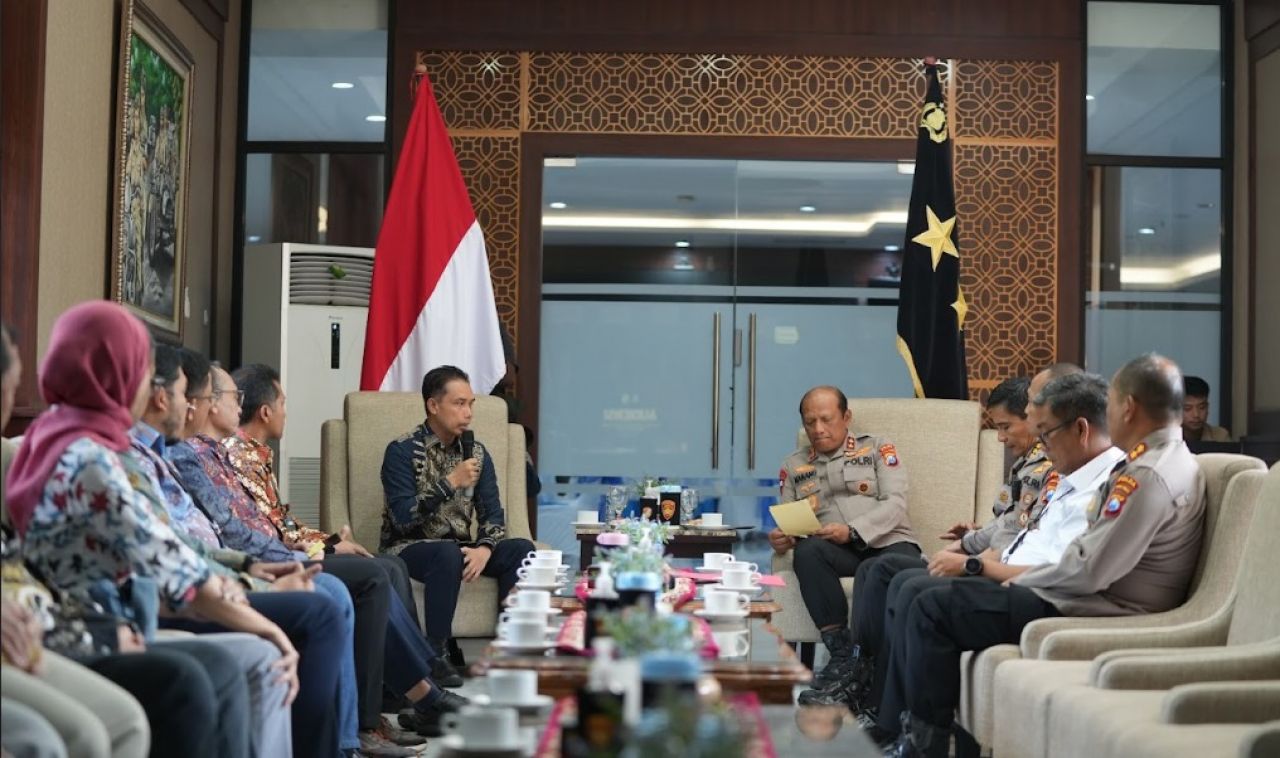 Semangat Hari Lahir Pancasila, PLN dan Polda Jatim Perkuat Sinergi Dukung Infrastruktur Ketenagalistrikan