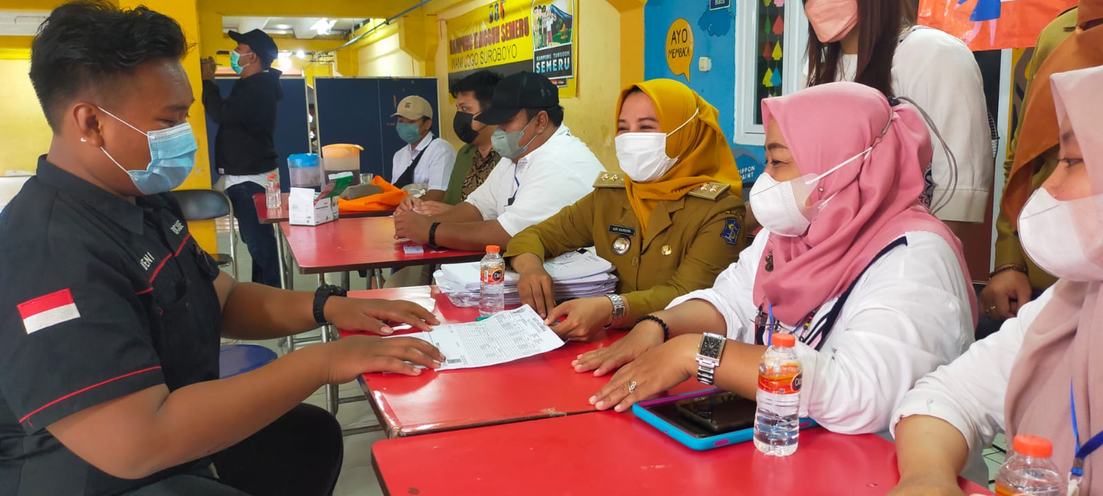 Lurah Wonorejo Rungkut Jemput Bola Buka Pelayanan Malam Adminduk