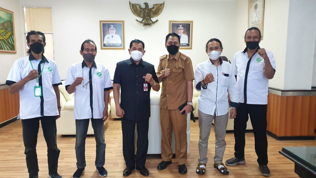 Kominfo Jatim Sambut Baik Program dan Terobosan AWS