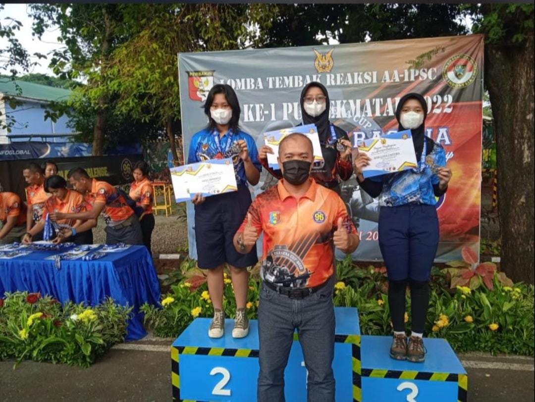 KING SC PODIUM LAGI