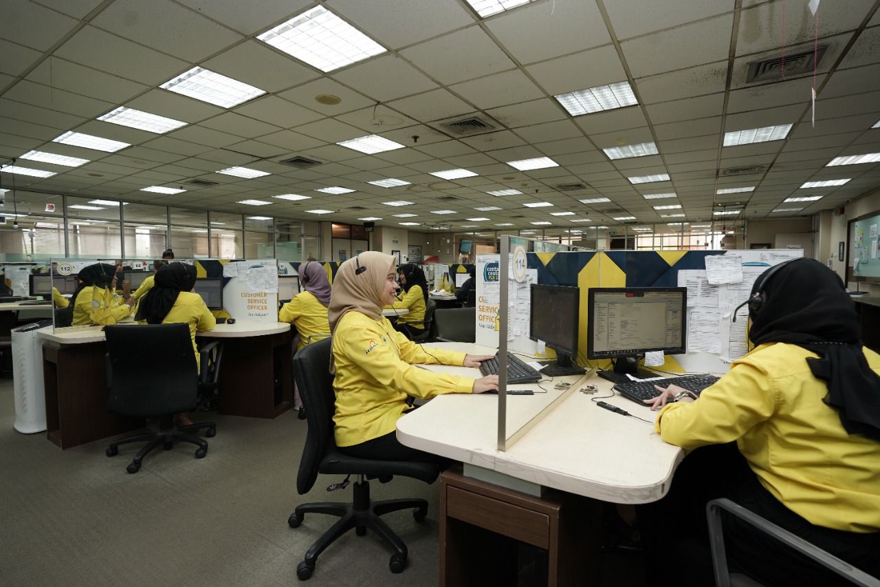 Contact Center PLN 123 Borong 5 Penghargaan Gold di Global Contact Center World 2022