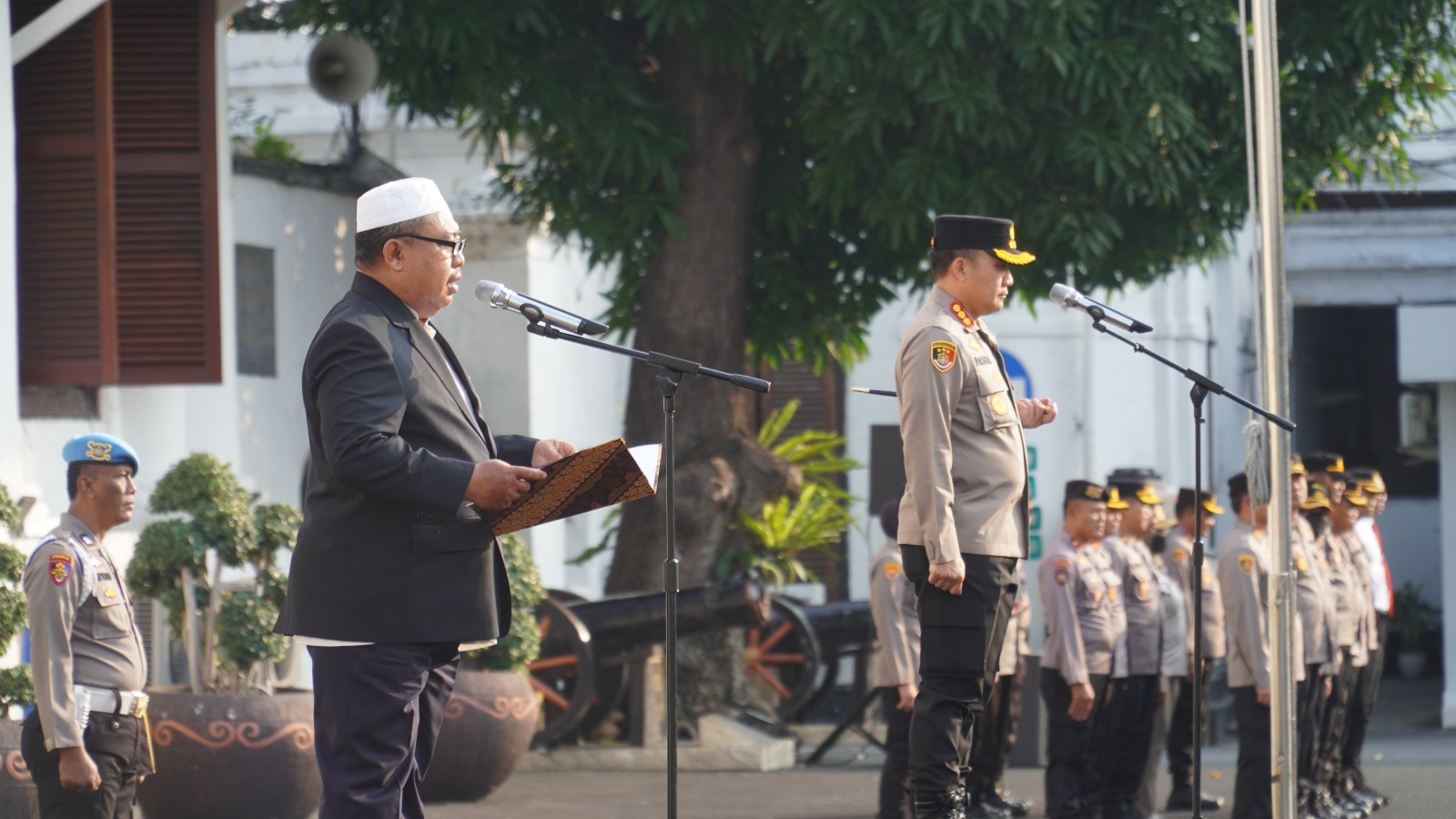 Do'a Lintas Agama di Gelar Polrestabes Surabaya, Menyambut Hari Bhayangkara ke 77